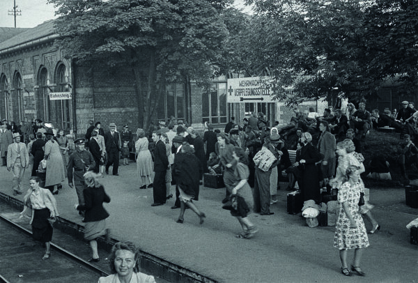 Tapa jaamaesine vahetult reisirongi liikumahakkamise eel enne 1944. a.