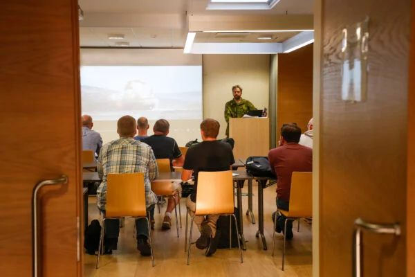 Info- ja kogukonnavõrgustik on struktuuriüksusena üks mitmest Kaitseliidu sihtüksusest, kuid ainus, mis tegutseb strateegilise kommunikatsiooni (STRATKOM) valdkonnas.